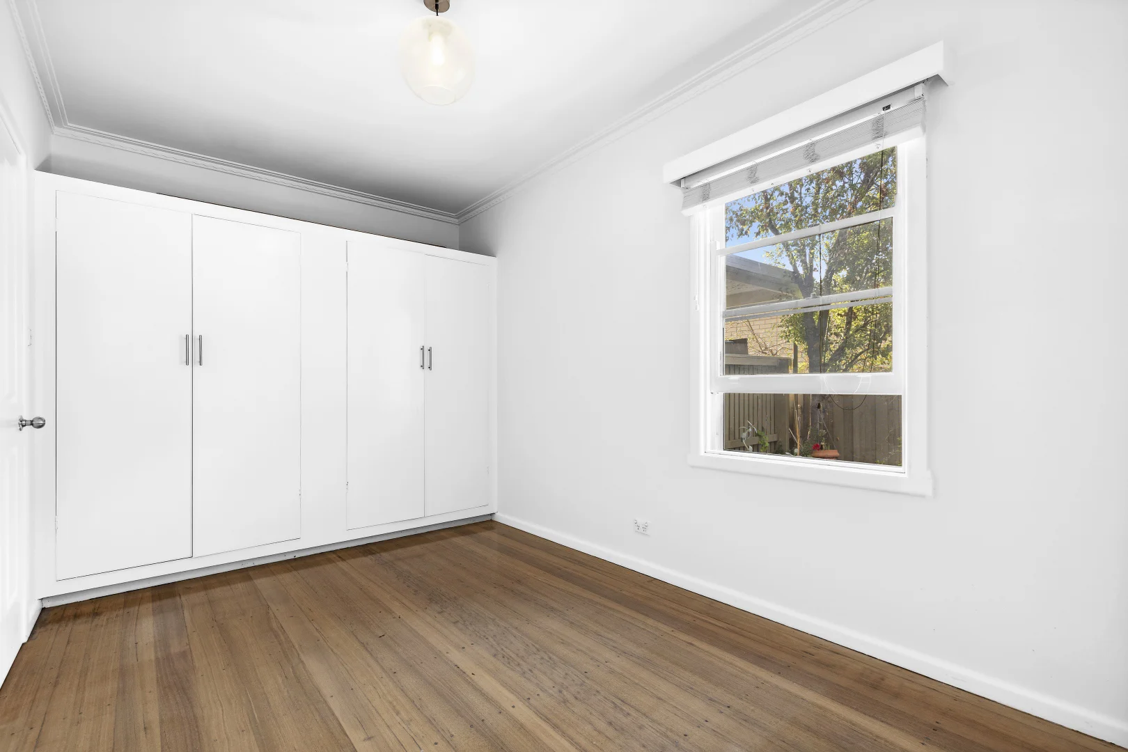 2/5 Harrow Close, Belmont VIC 3216 photo 5