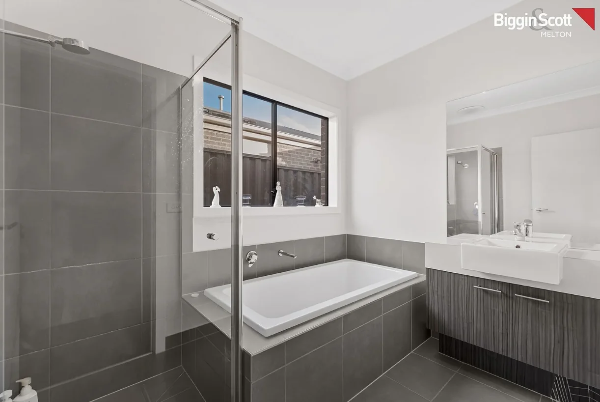 Additional image 10 of 8 Diamond Parade, Cobblebank VIC 3338