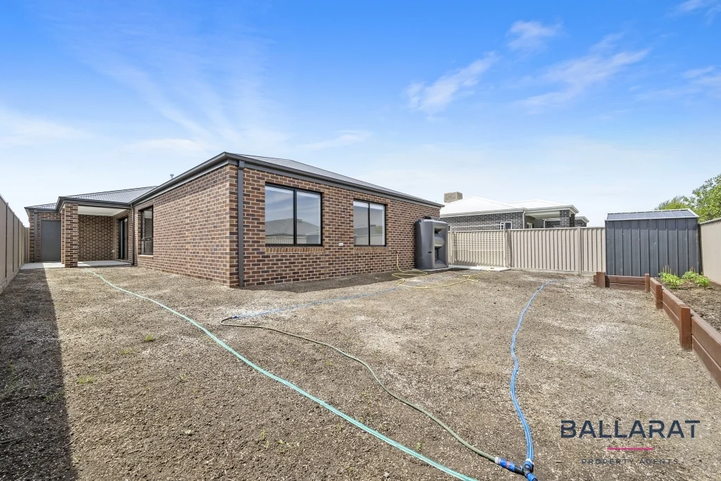 Additional image 11 of 18 Venice Dr, Winter Valley VIC 3358