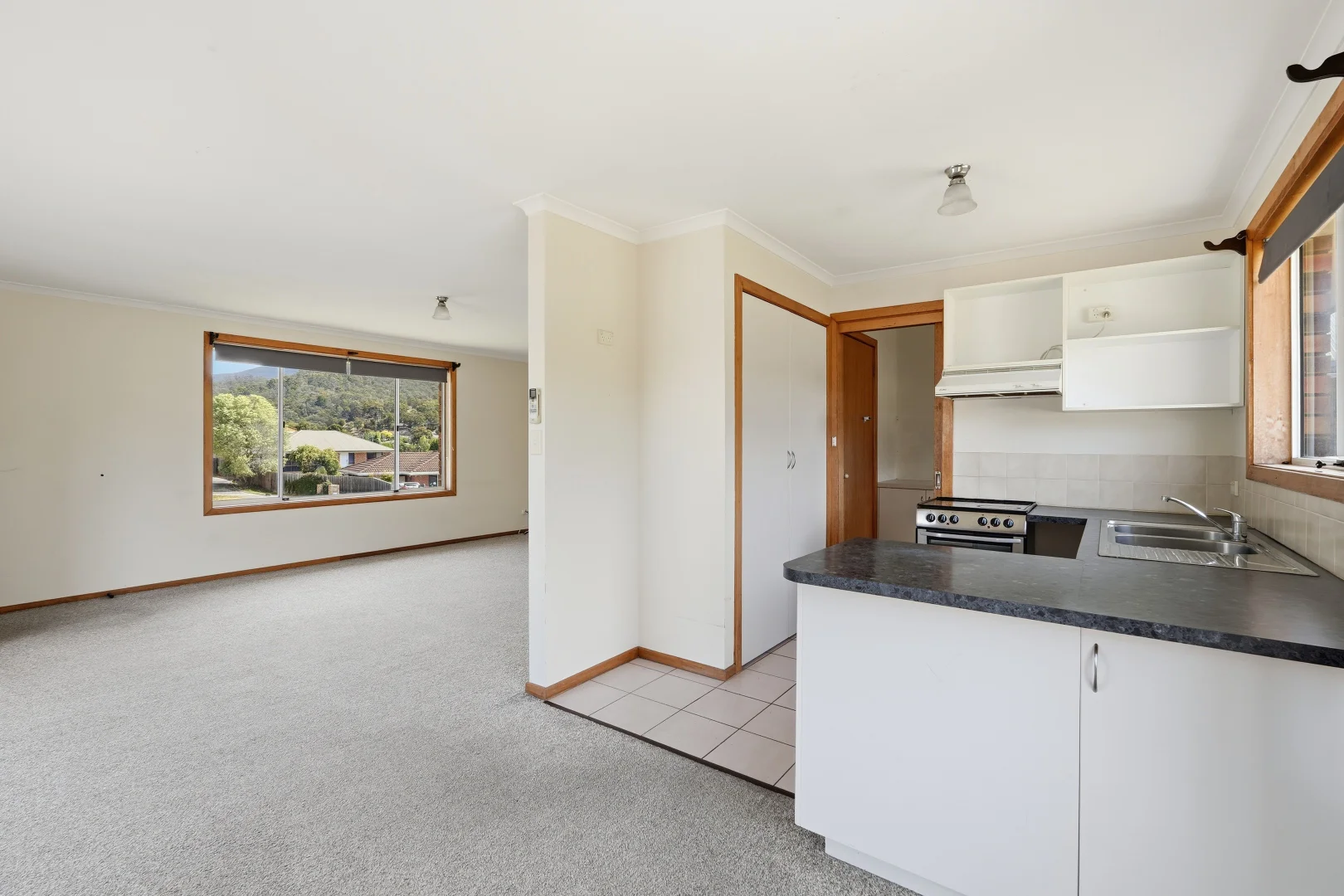 48 Cuthbertson Place, Lenah Valley TAS 7008 photo 5