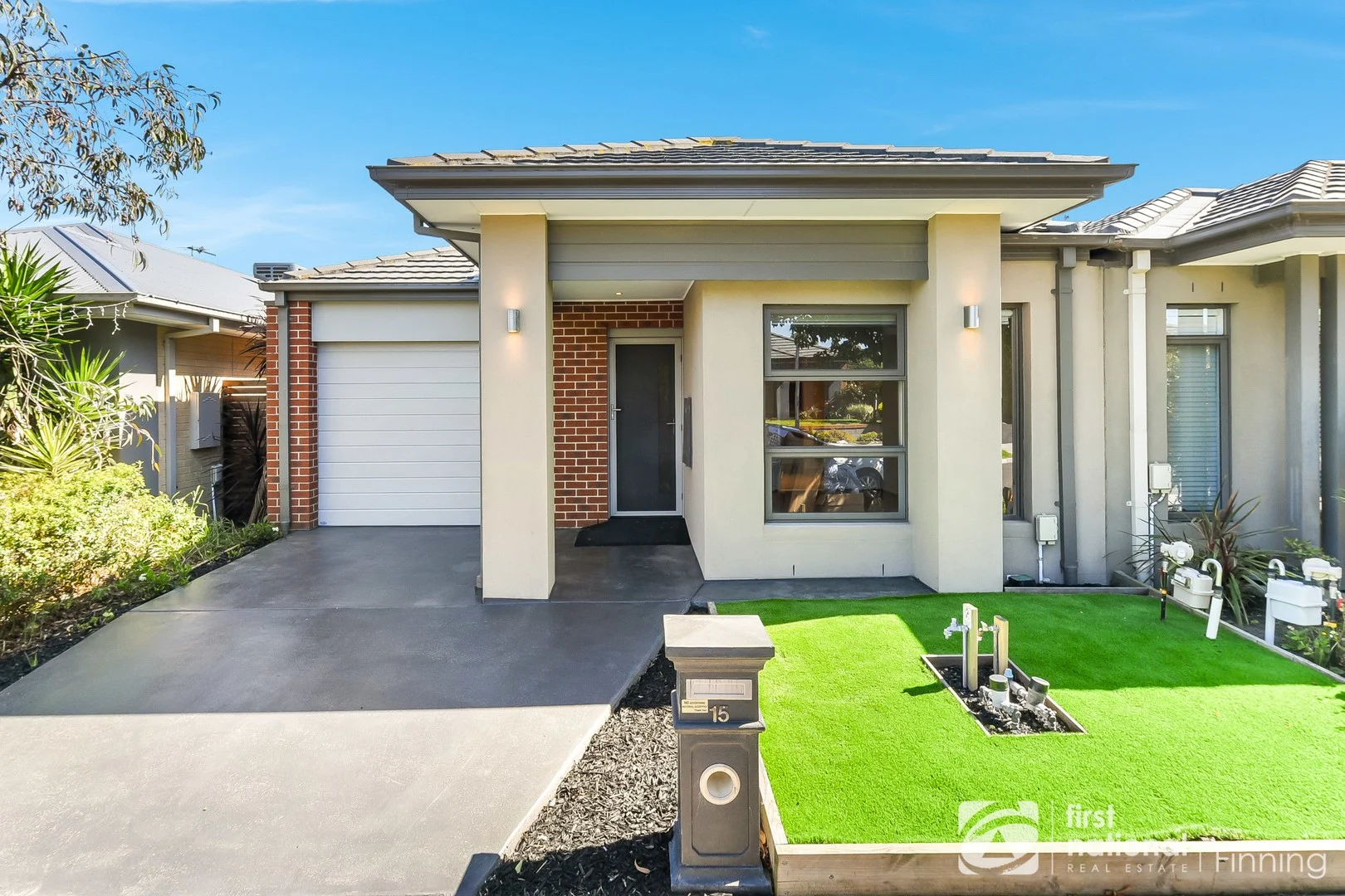 15 Queensberry Street, Cranbourne VIC 3977