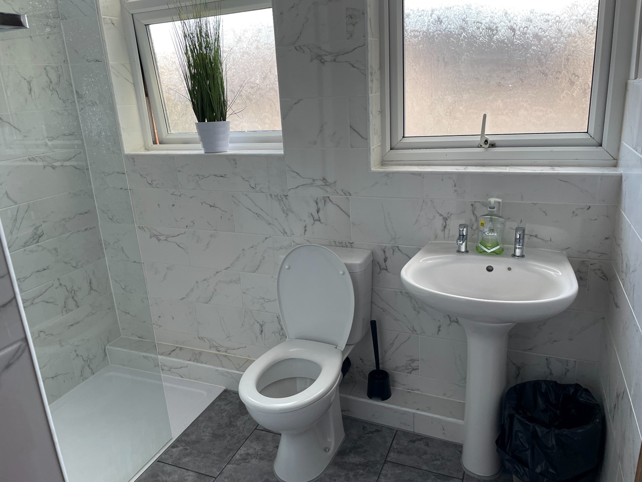 Additional image 6 of Studio Flat, Priory Road, S7, N1 7GU