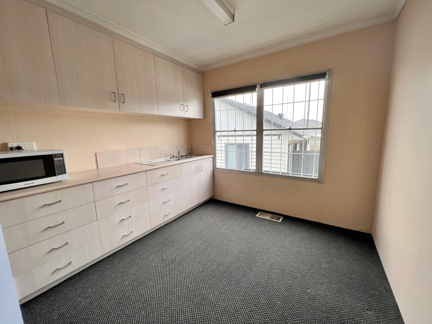Additional image 10 of 2 Box Street, Doveton VIC 3177