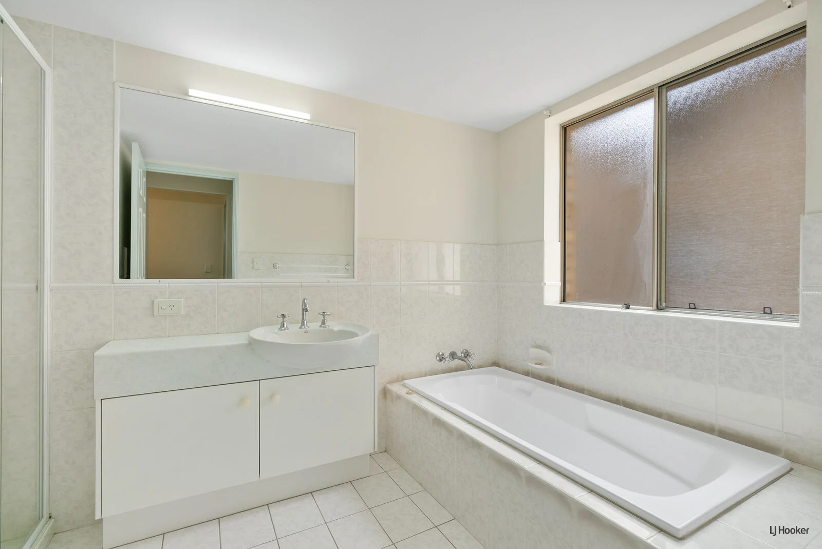 Additional image 8 of 19/1 Botany Crescent, Tweed Heads NSW 2485