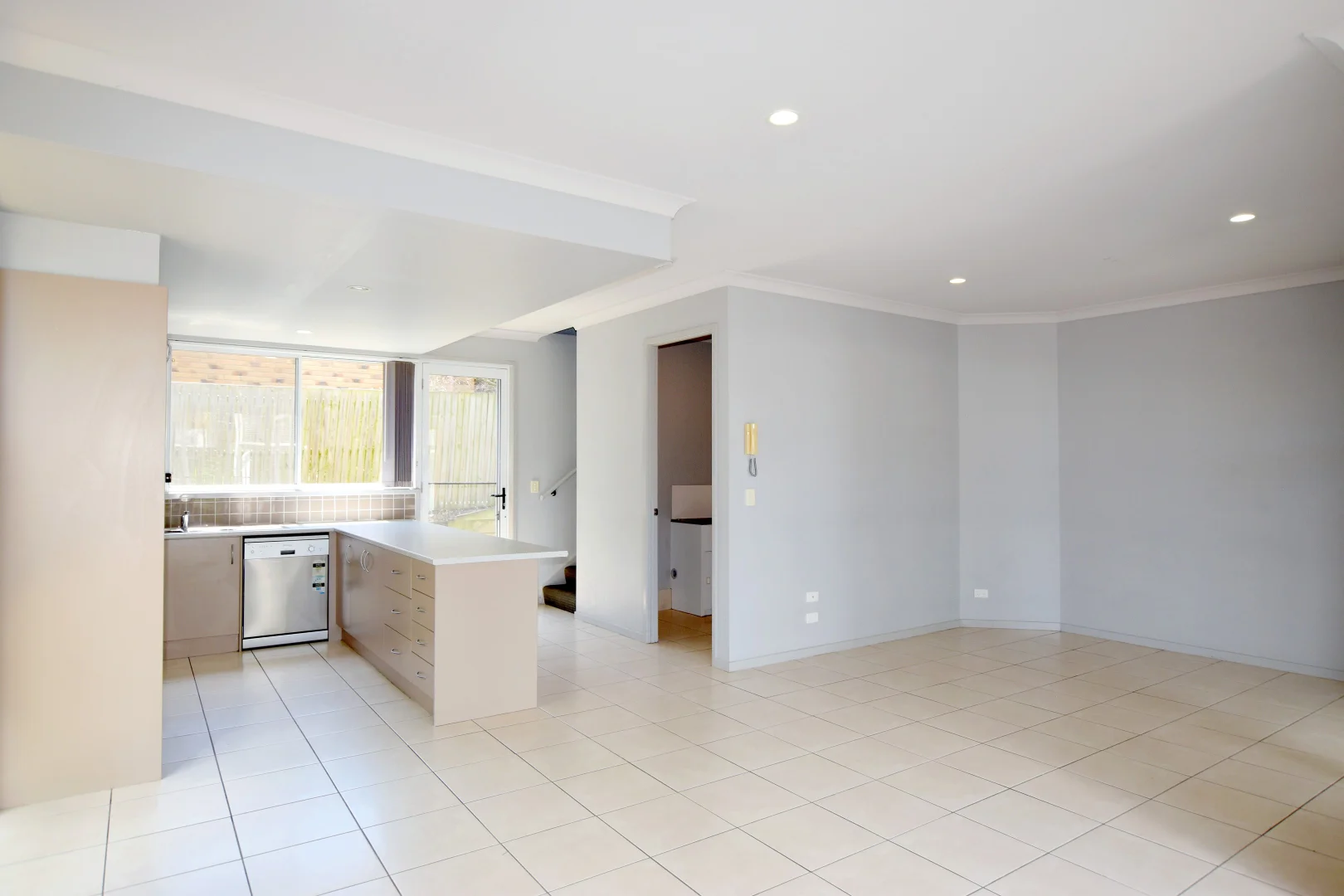 Additional image 5 of 2/14 Fowler Street, West Gladstone QLD 4680