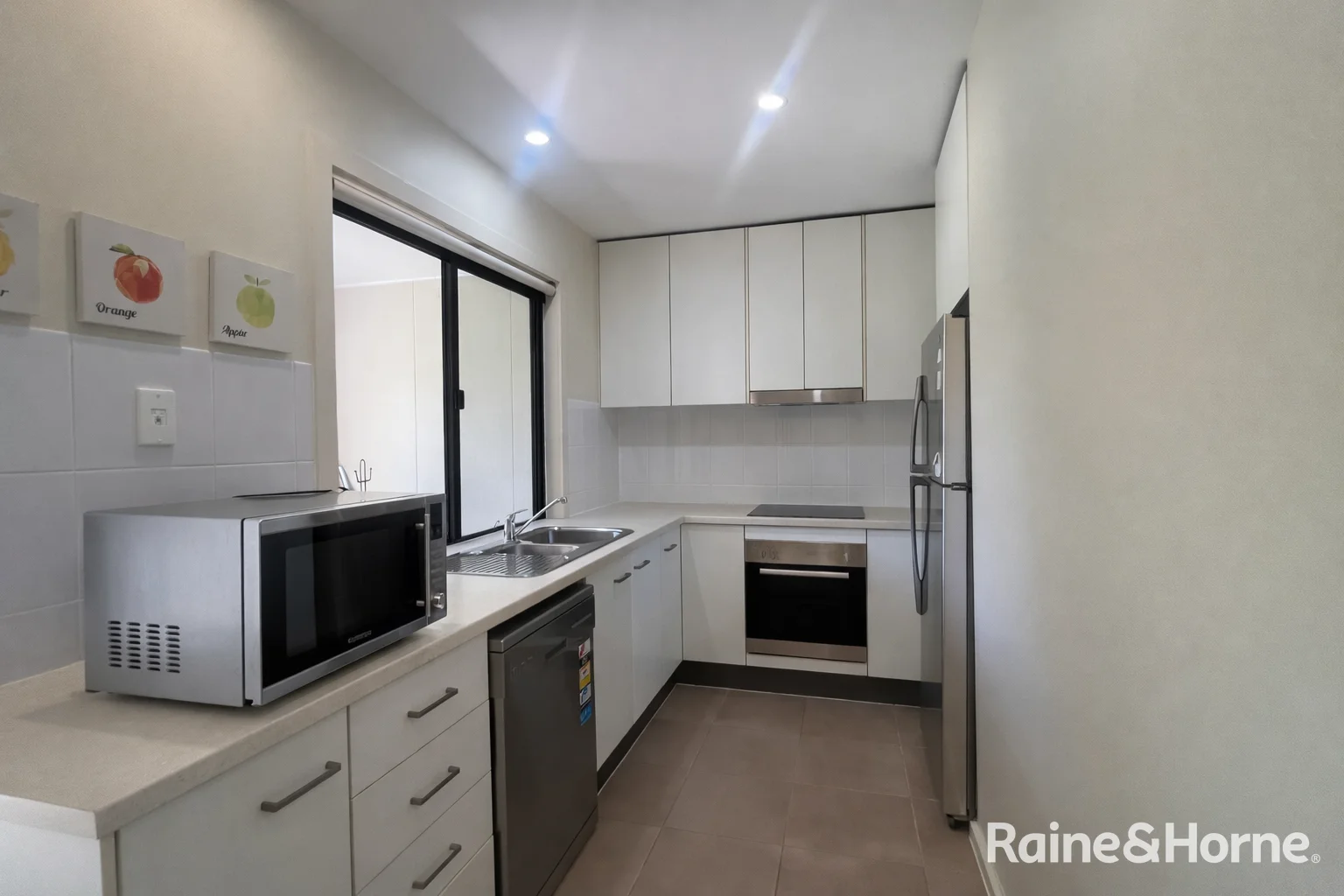 Additional image 3 of 42/1 Michel Place, Telina QLD 4680