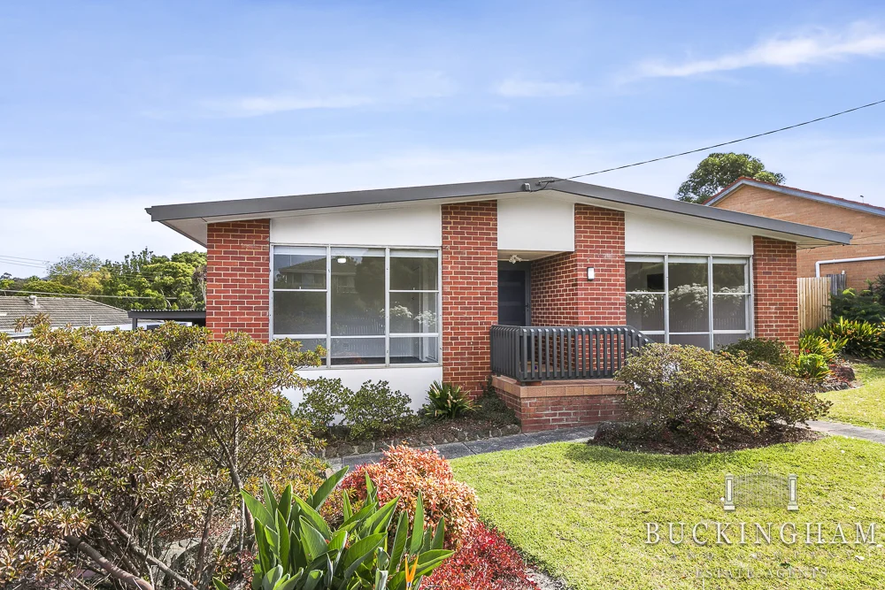 5 Eclipse Crescent, Watsonia VIC 3087
