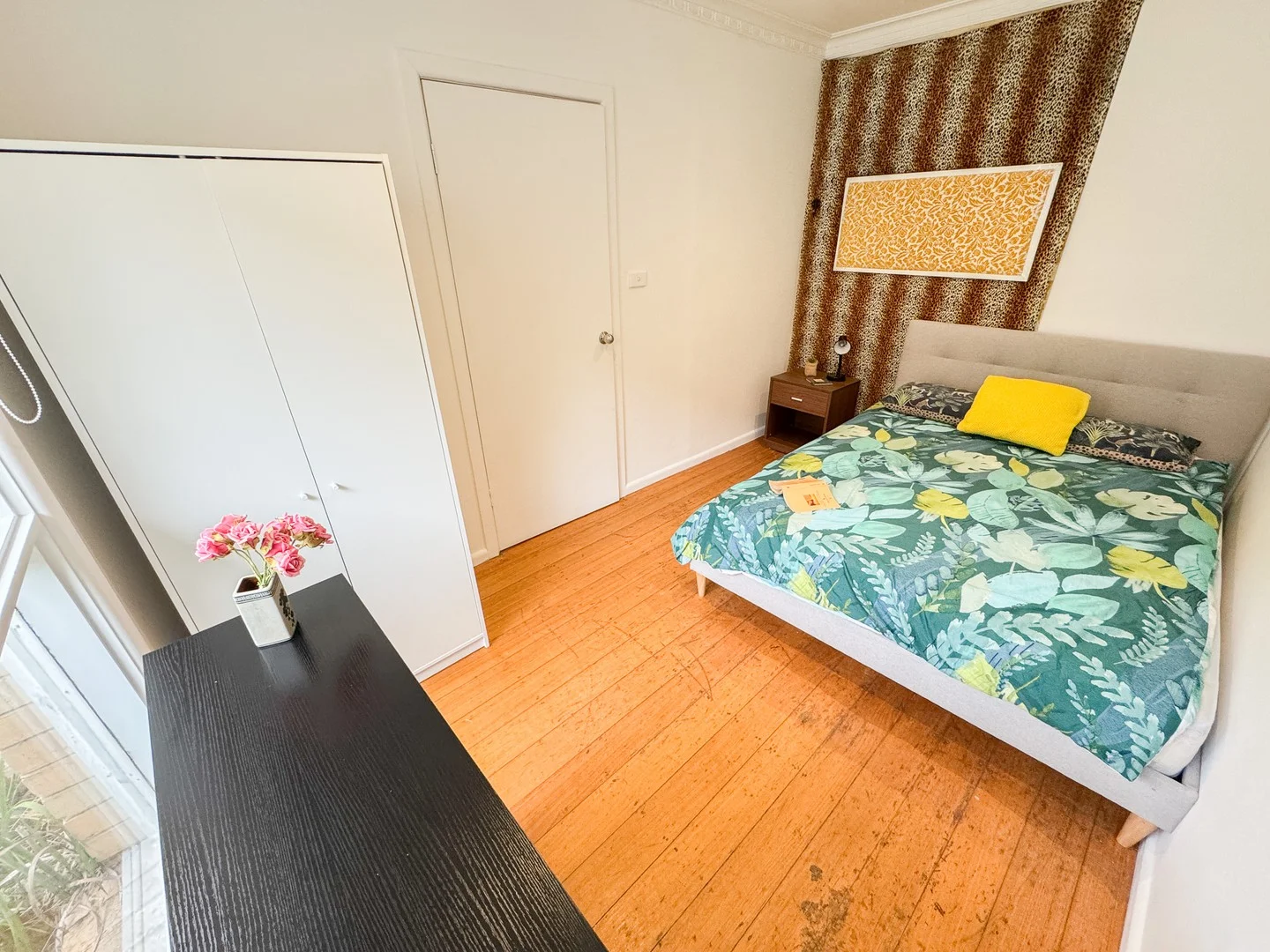 2/280 Barkly Street, Elwood VIC 3184