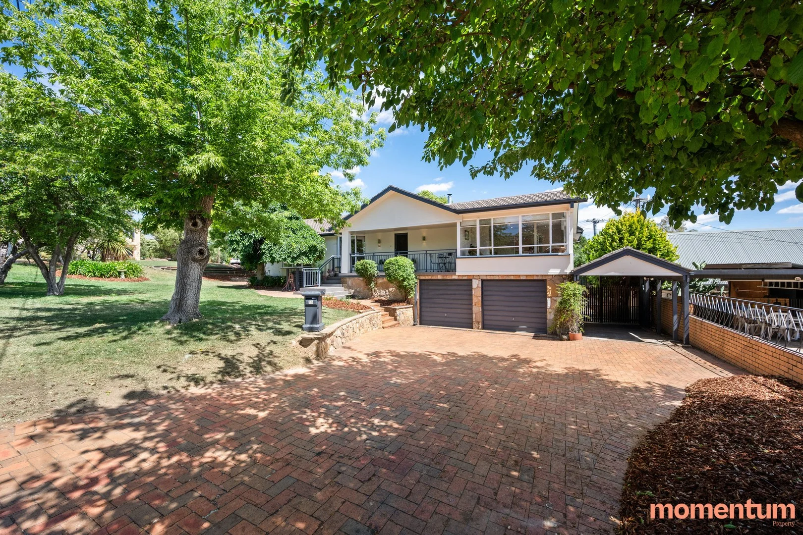 10 James Street, Curtin ACT 2605