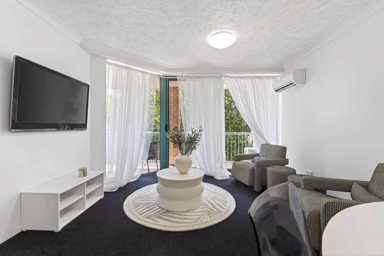 11/45 Pohlman Street, Southport QLD 4215
