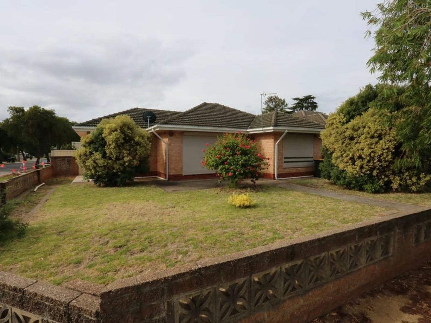 2 Harrison Grove, Northfield SA 5085