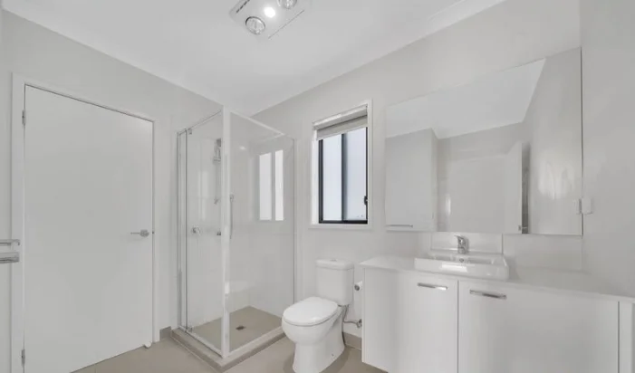 Additional image 8 of 5 Coorabulka Walk, Clyde North VIC 3978