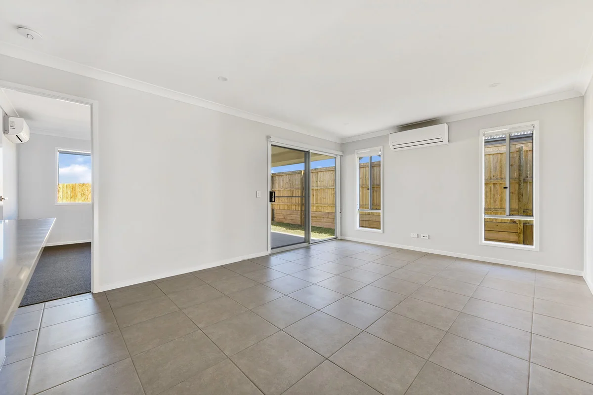 Additional image 3 of 2/4 Kaytons Street, Drayton QLD 4350