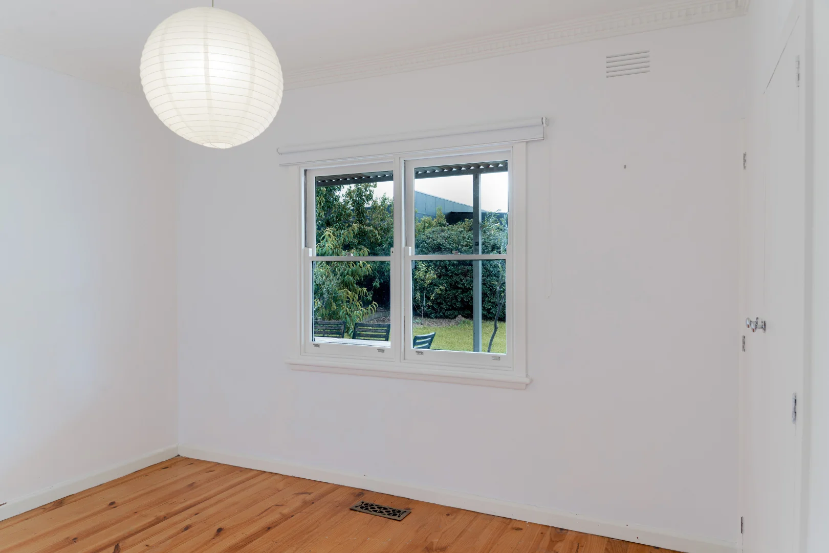 2 Allitt Avenue, Belmont VIC 3216 photo 5
