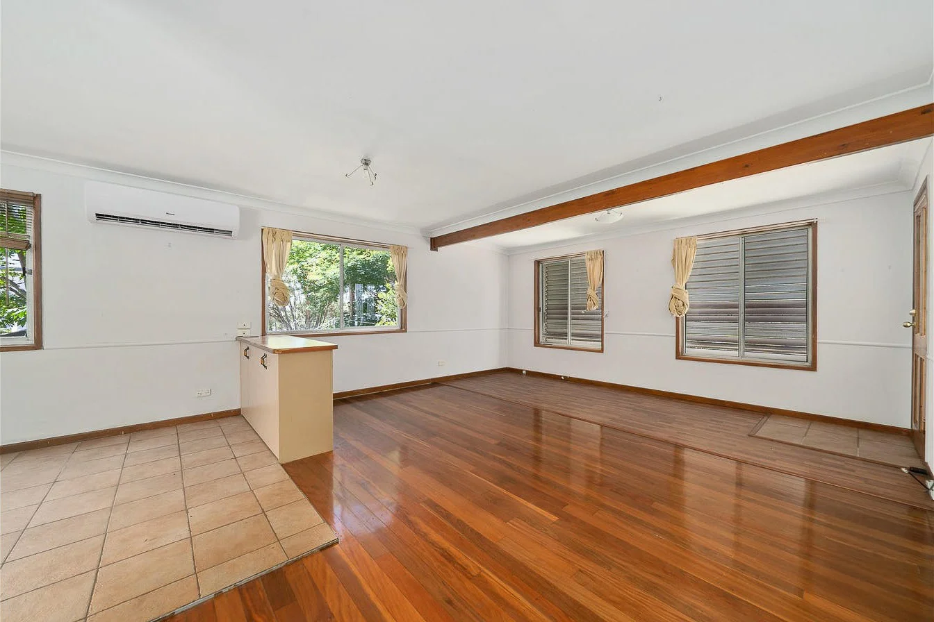 Additional image 2 of 15 Bushmills CRT, Hillcrest QLD 4118