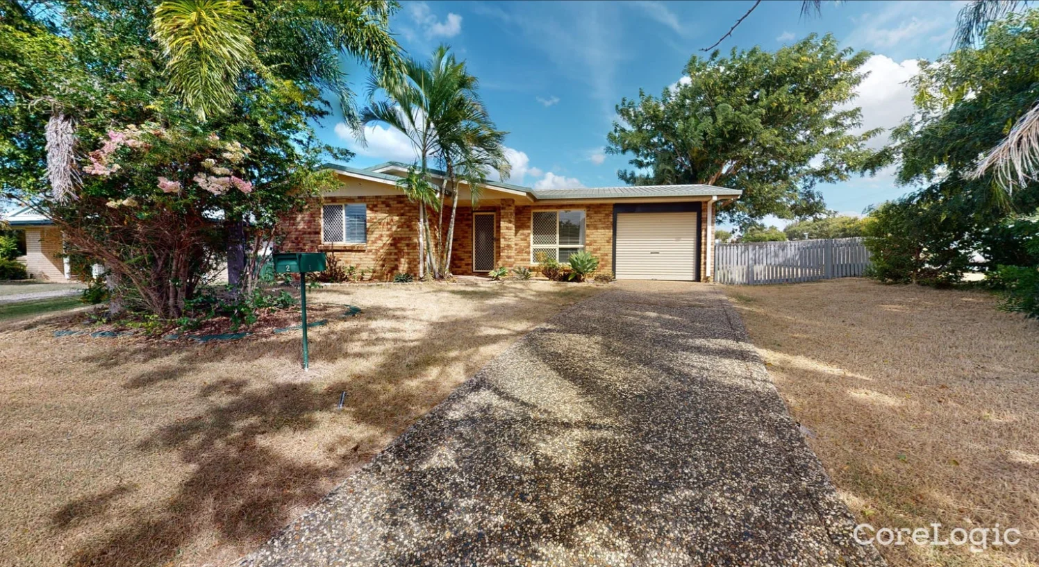 2 Hicks Close, Gracemere QLD 4702