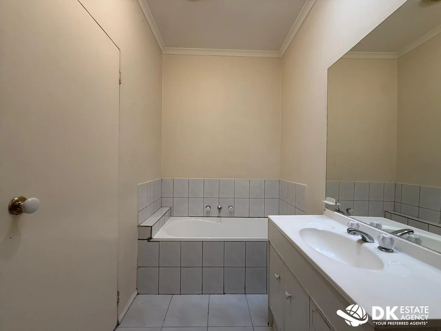 Additional image 10 of 1/4 Camphora Place St, St Albans VIC 3021