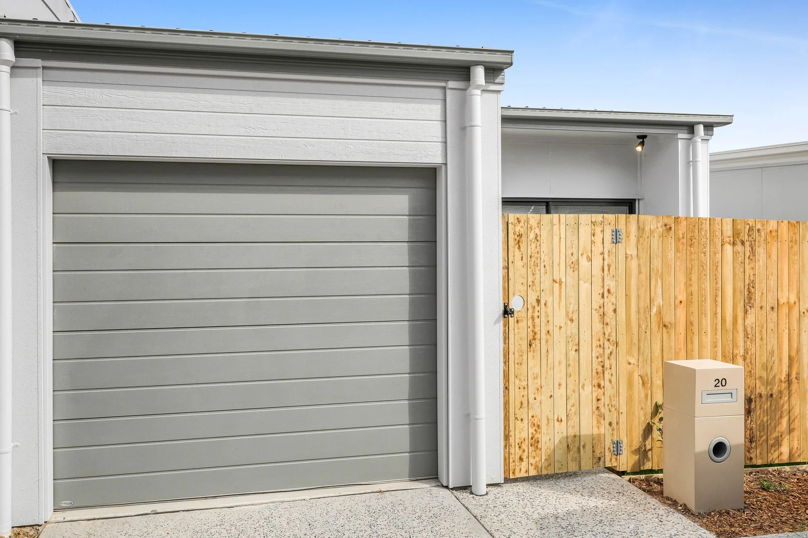 20 Baileys Lane, Park Ridge QLD 4125