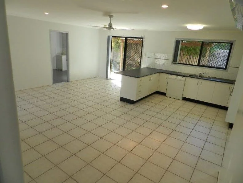 Additional image 3 of 2/41 Park Street, West Gladstone QLD 4680