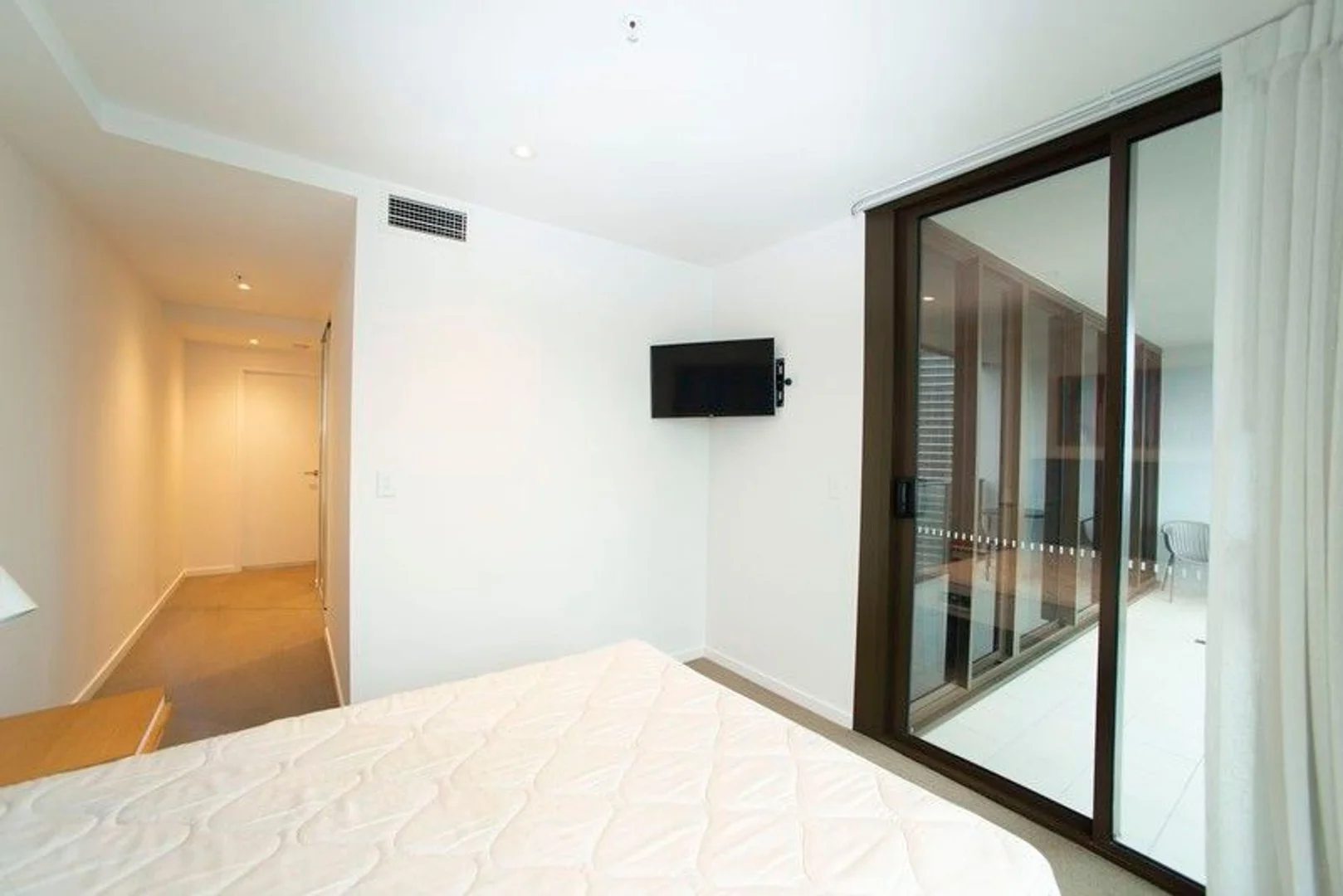 Additional image 4 of 2304/2663 Gold Coast Highway, Broadbeach QLD 4218