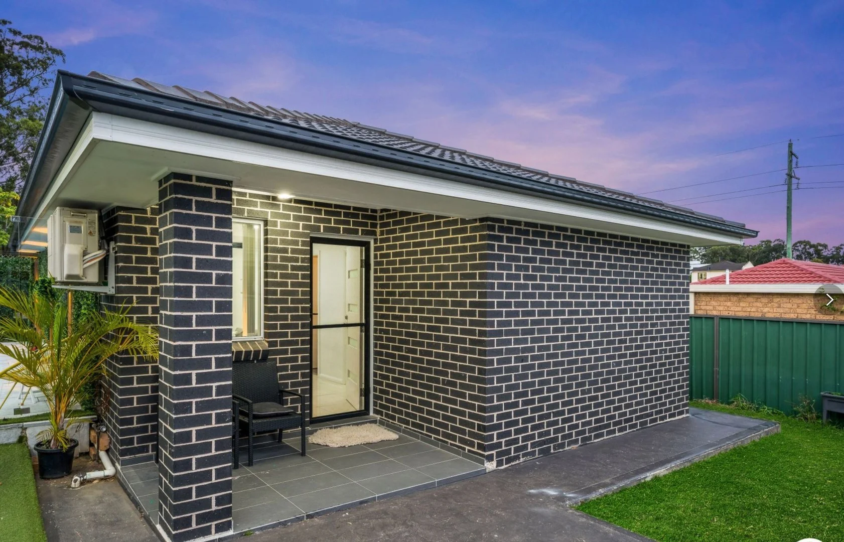 21A Turquoise Crescent, Bossley Park NSW 2176