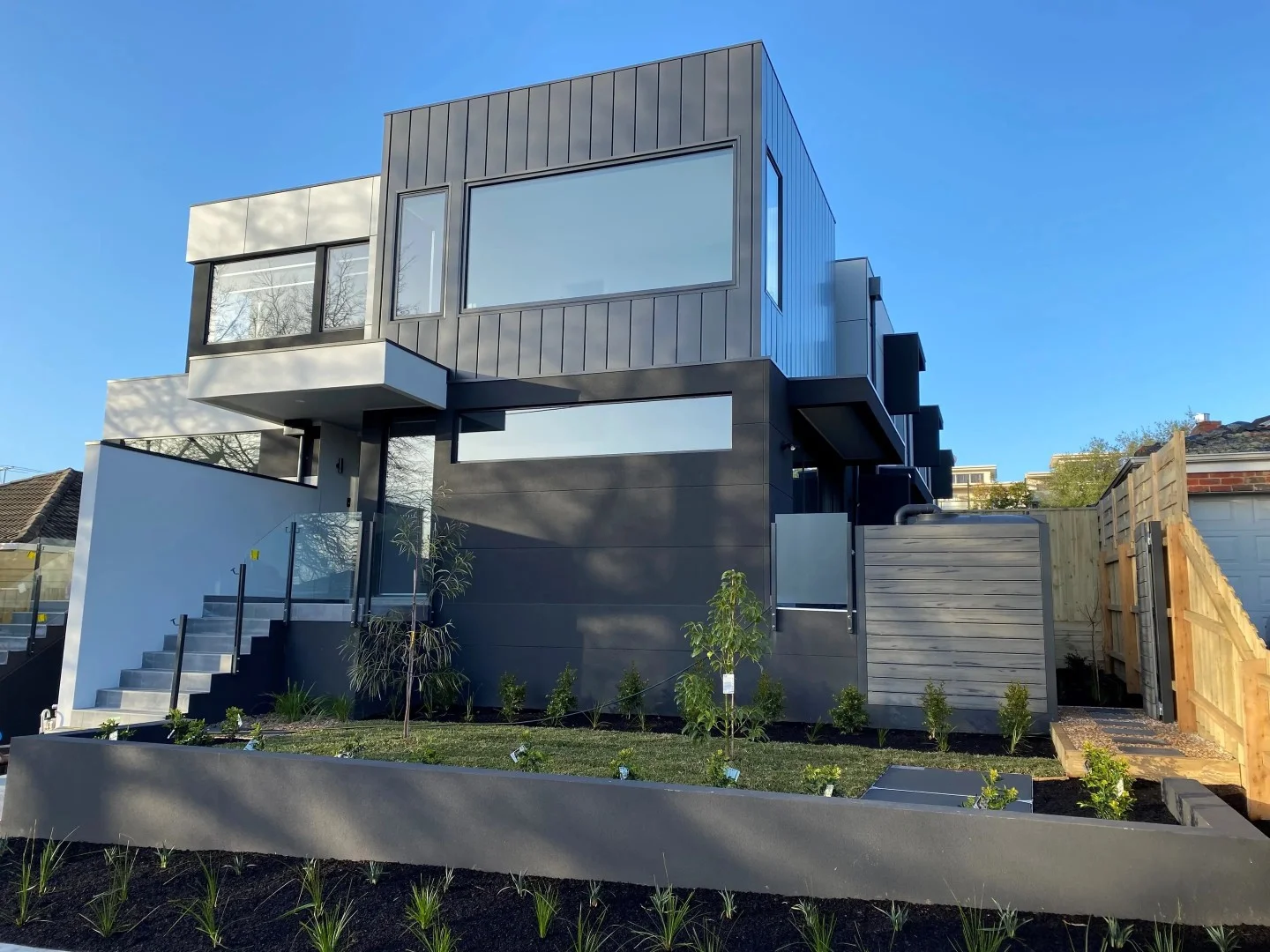 4/18 Champion Street, Doncaster East VIC 3109