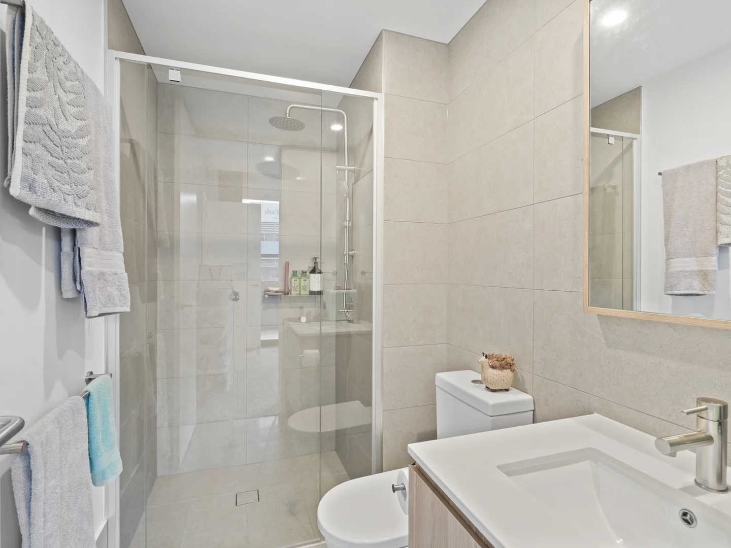 Additional image 4 of 2404/140 Wellington Road, East Brisbane QLD 4169