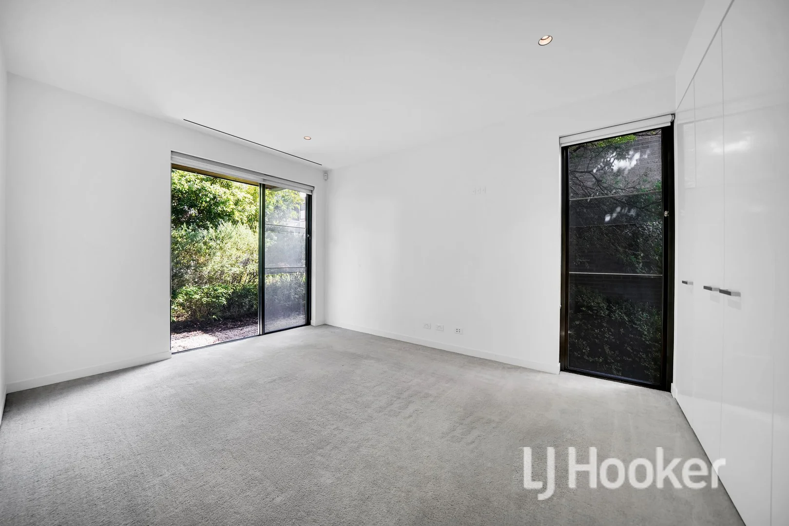 Additional image 20 of 4 Holly Lane, Kew VIC 3101