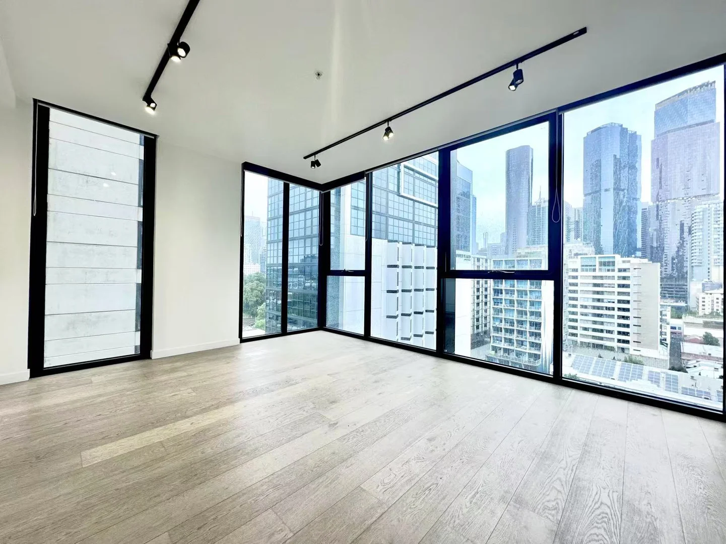 Additional image 2 of 1113/65 Dudley St, West Melbourne VIC 3003