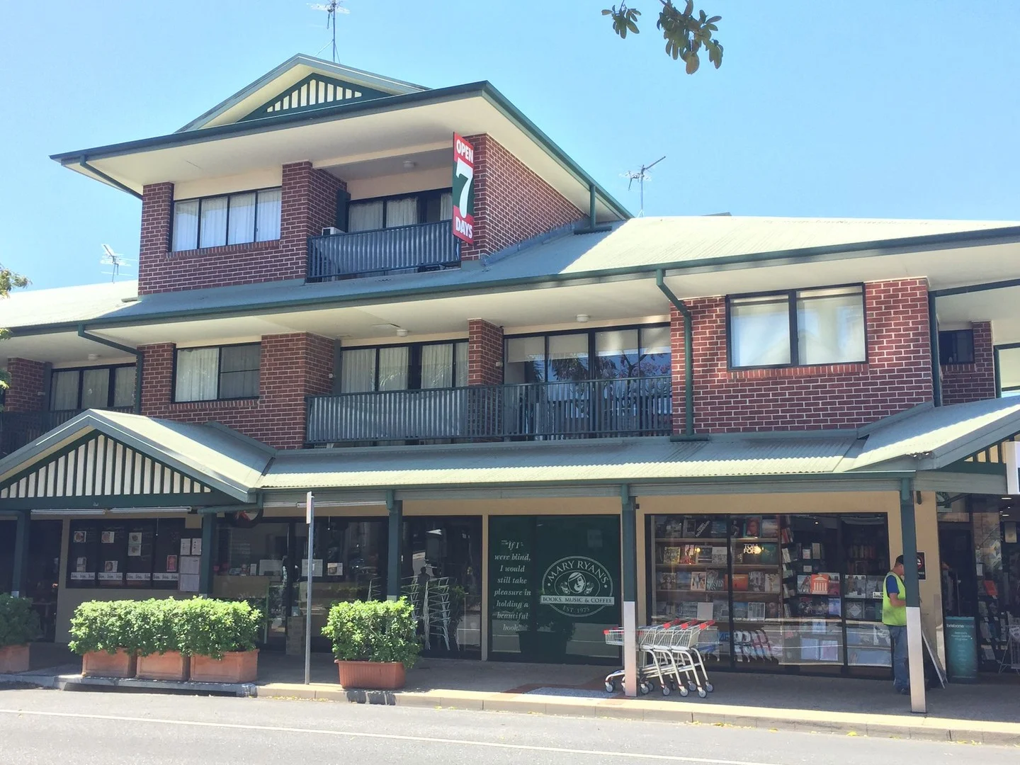 6/85 Merthyr Rd, New Farm QLD 4005