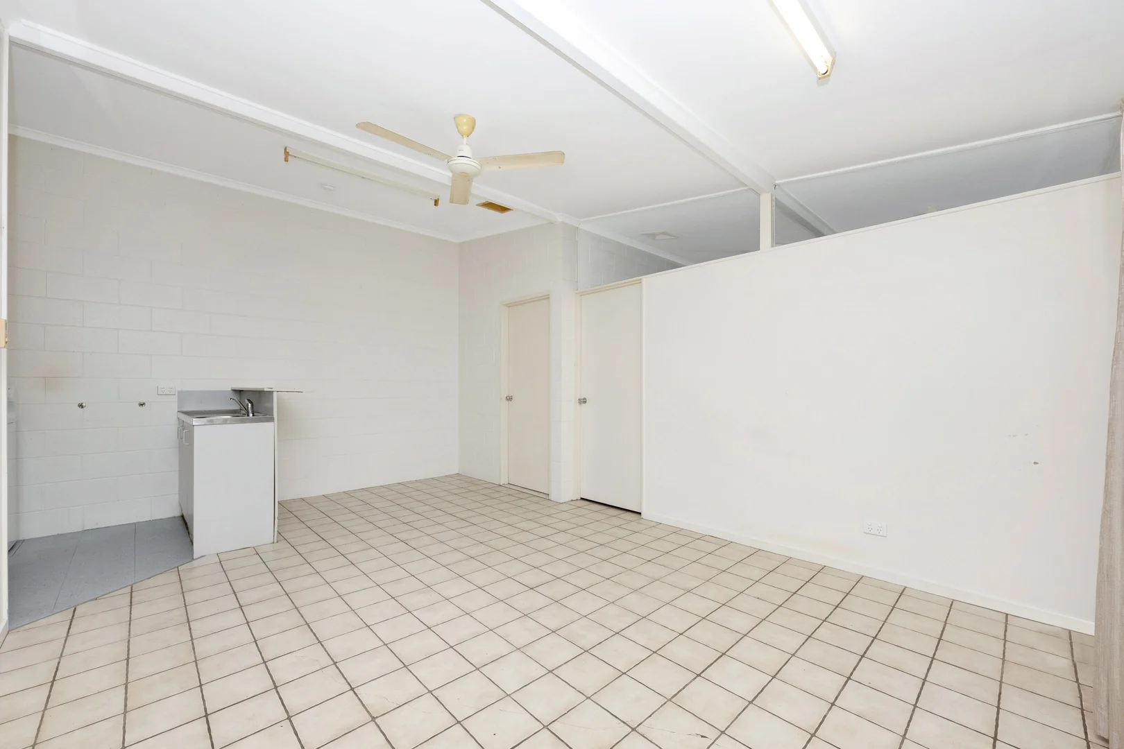 Additional image 2 of 4/55 Cook Street, North Ward QLD 4810