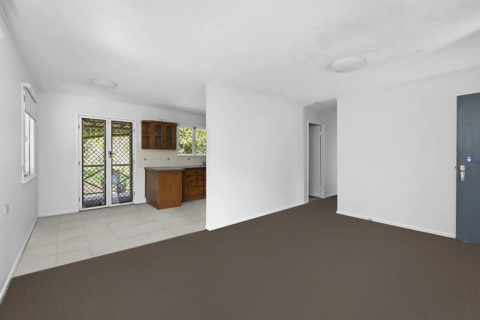 Additional image 2 of 21 Park Rd, Slacks Creek QLD 4127
