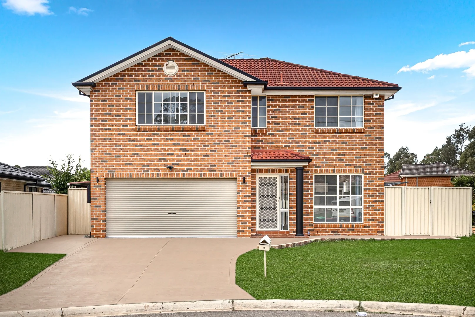 5 Tingha Close, Hinchinbrook NSW 2168