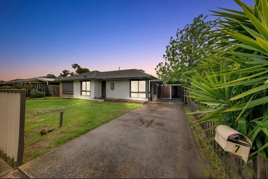 7 Alkemade Drive, Melton VIC 3337
