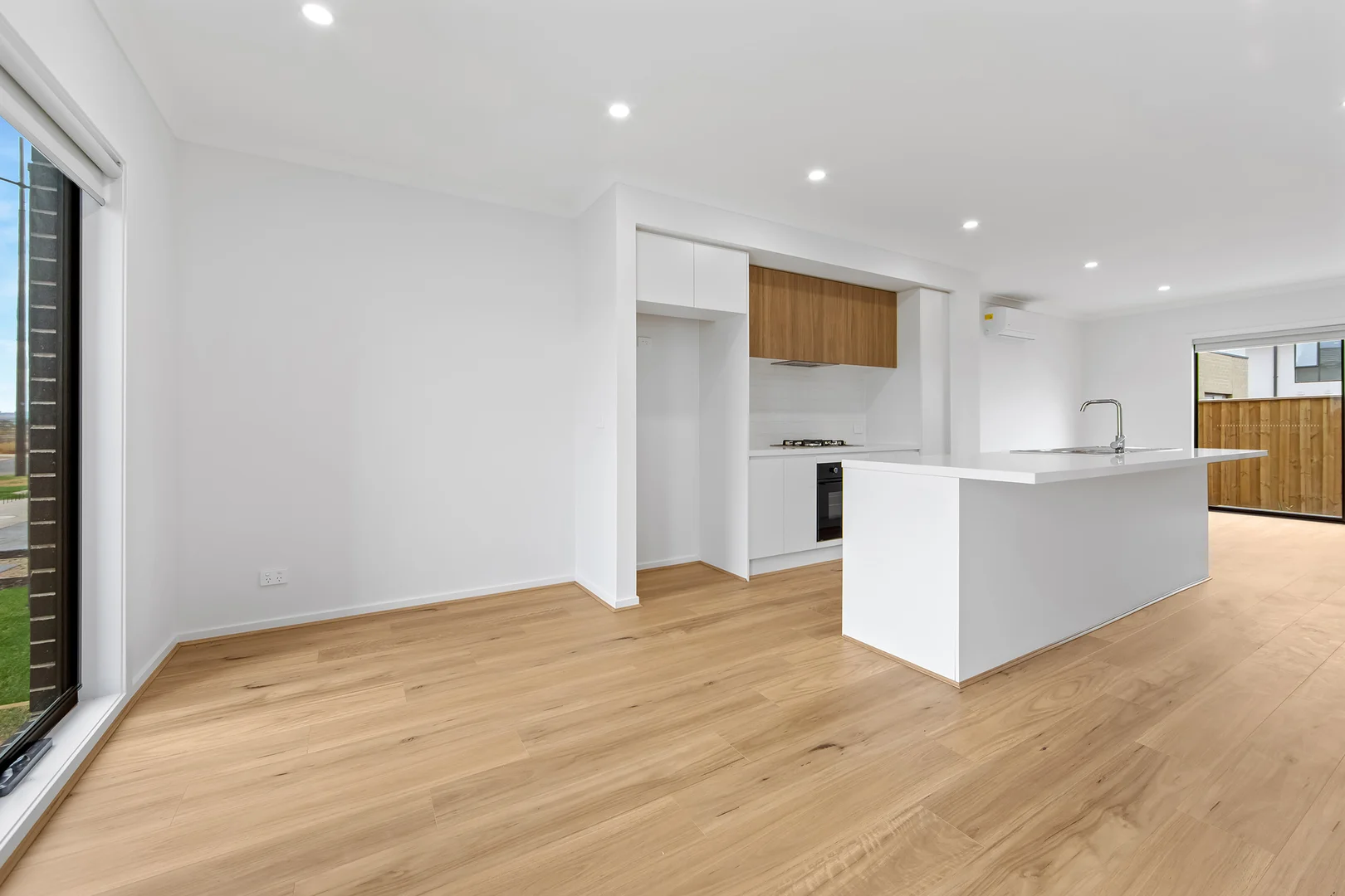Additional image 4 of 40 Deanside Drive, Deanside VIC 3336