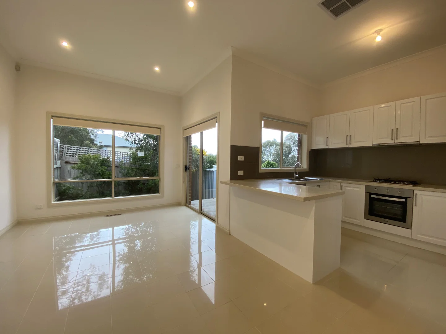 Additional image 3 of 2b Brassey Avenue, Rosanna VIC 3084