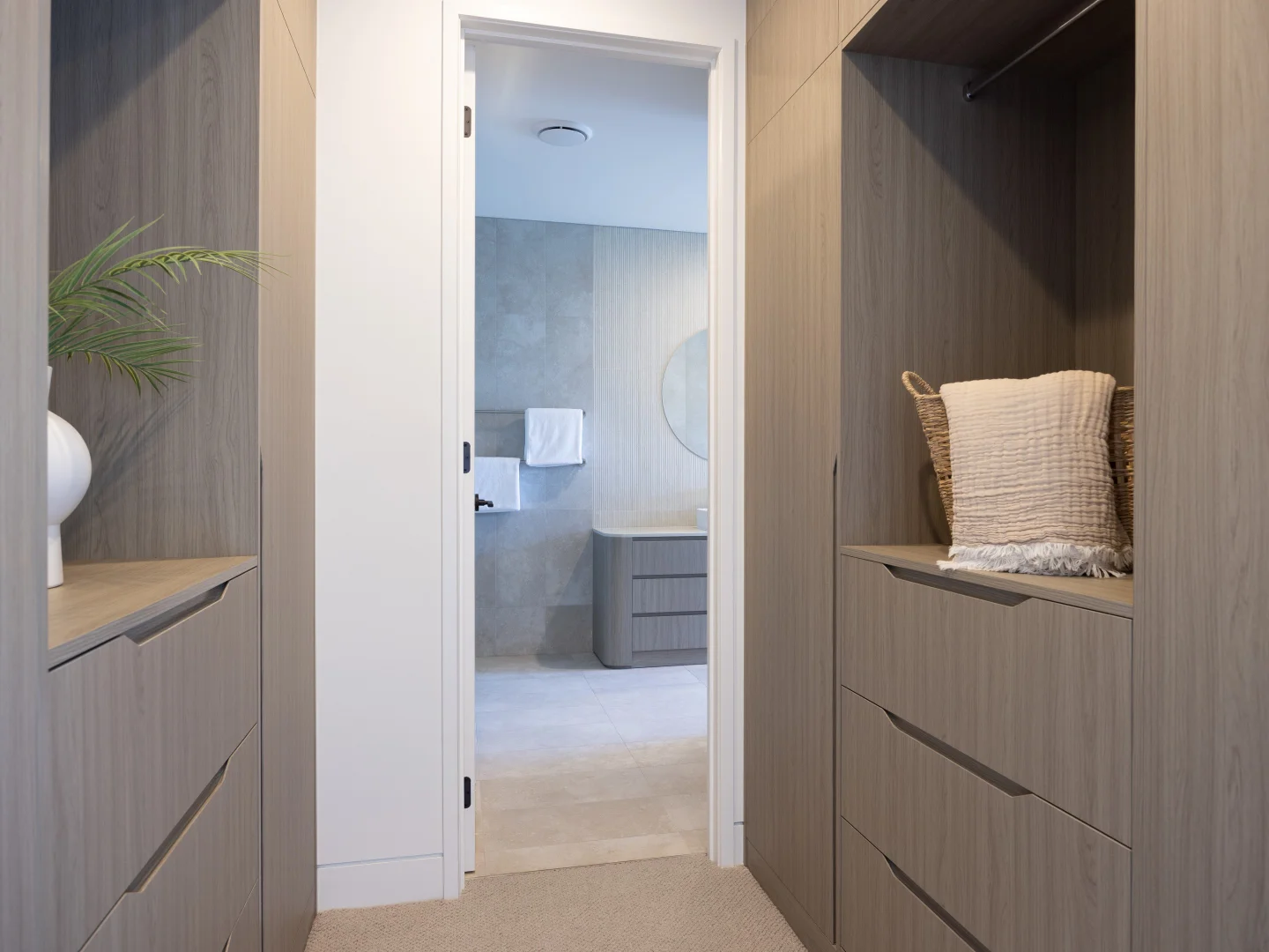 Additional image 40 of 7537 Springfield Drive, Hope Island QLD 4212