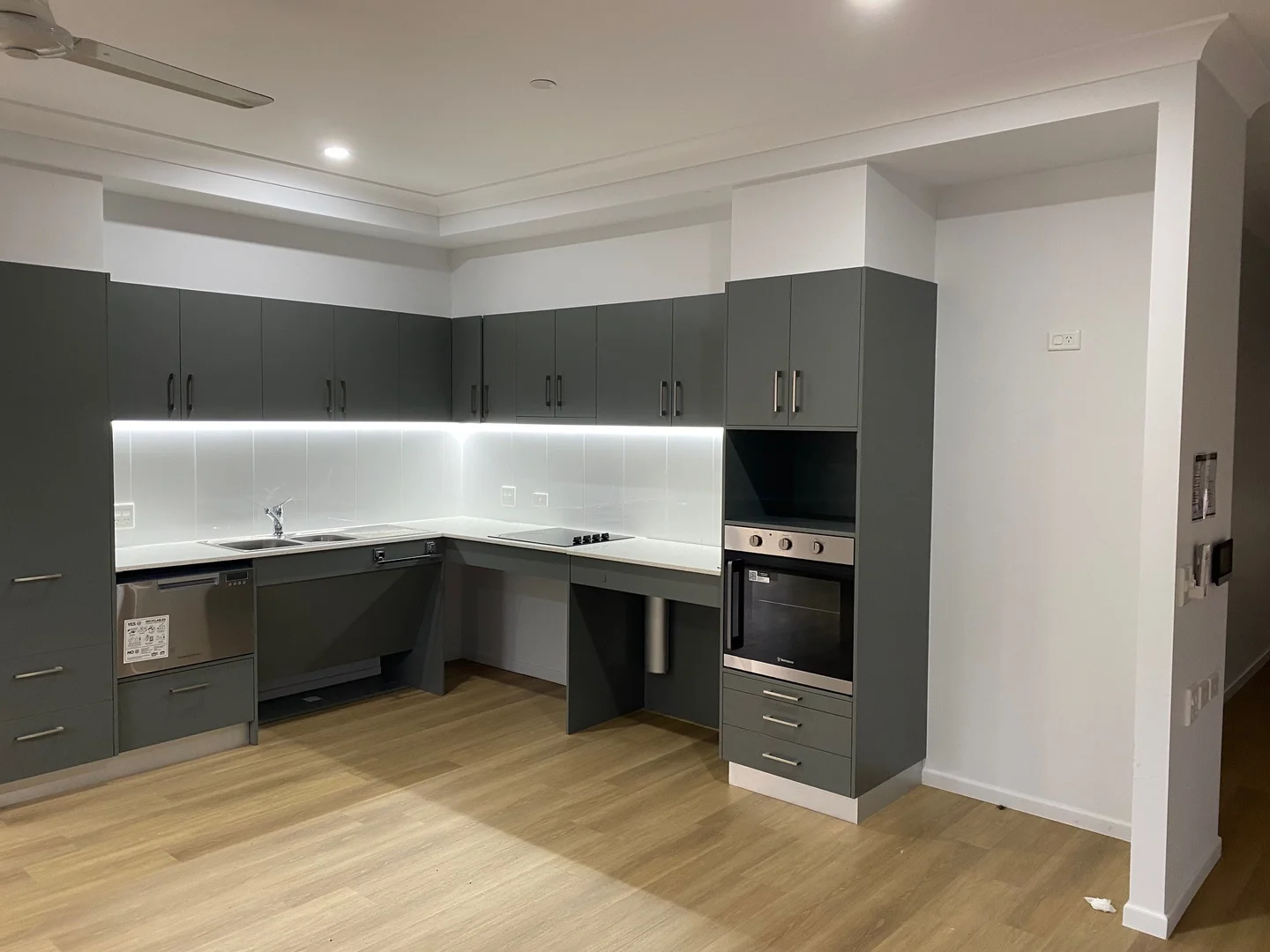 Additional image 2 of 22A Davey St, Glenella QLD 4740