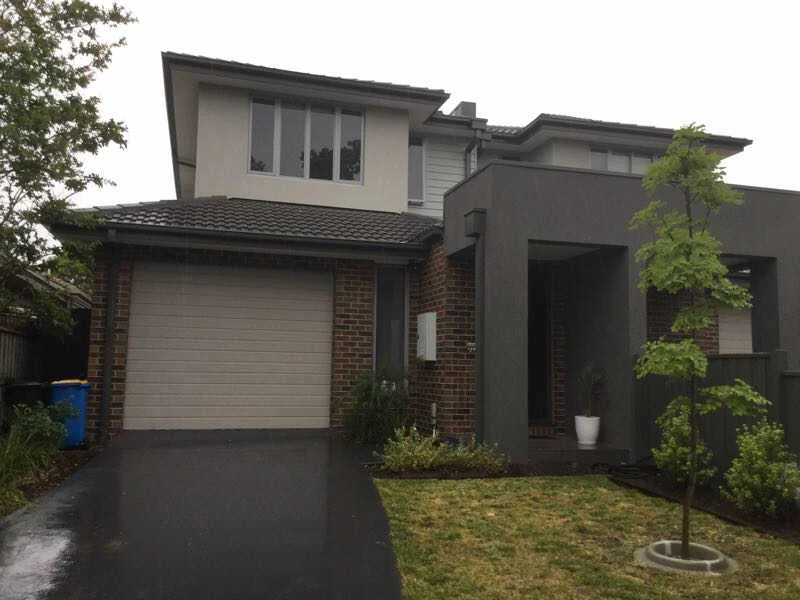 4 Mons Street, Glen Iris VIC 3146
