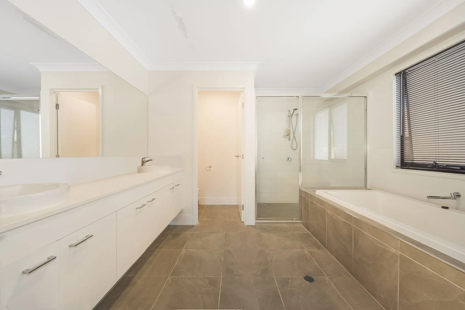 Additional image 7 of 4 Terrence Street, Aspley QLD 4034