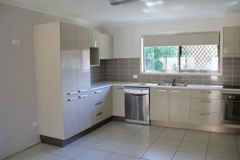Additional image 4 of 2/18 Matilda Crescent, Battery Hill QLD 4551