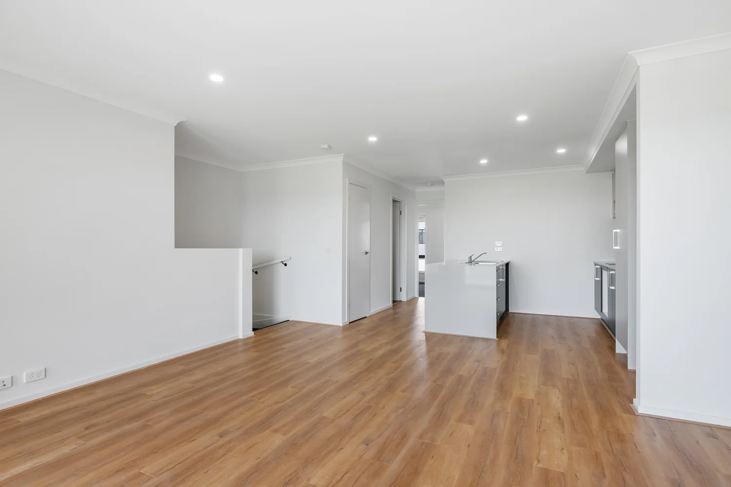 Additional image 2 of 17 Sottera Walk, Fraser Rise VIC 3336