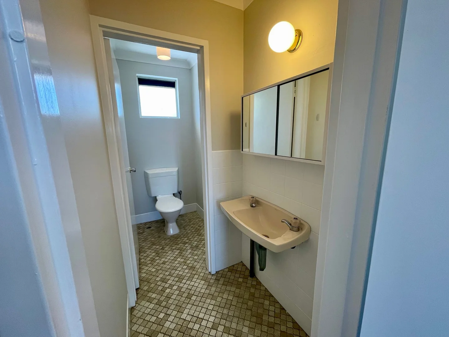 Additional image 18 of 194 Arcadia Dr, Shoalwater WA 6169