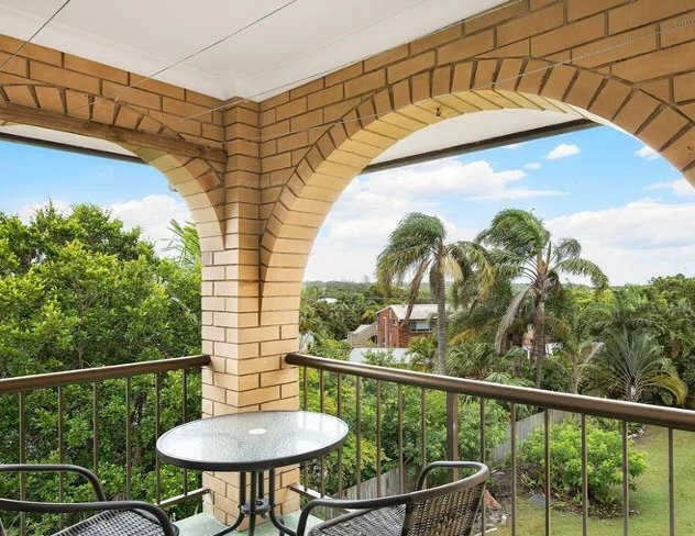 9/8 Coonowrin St, Battery Hill QLD 4551