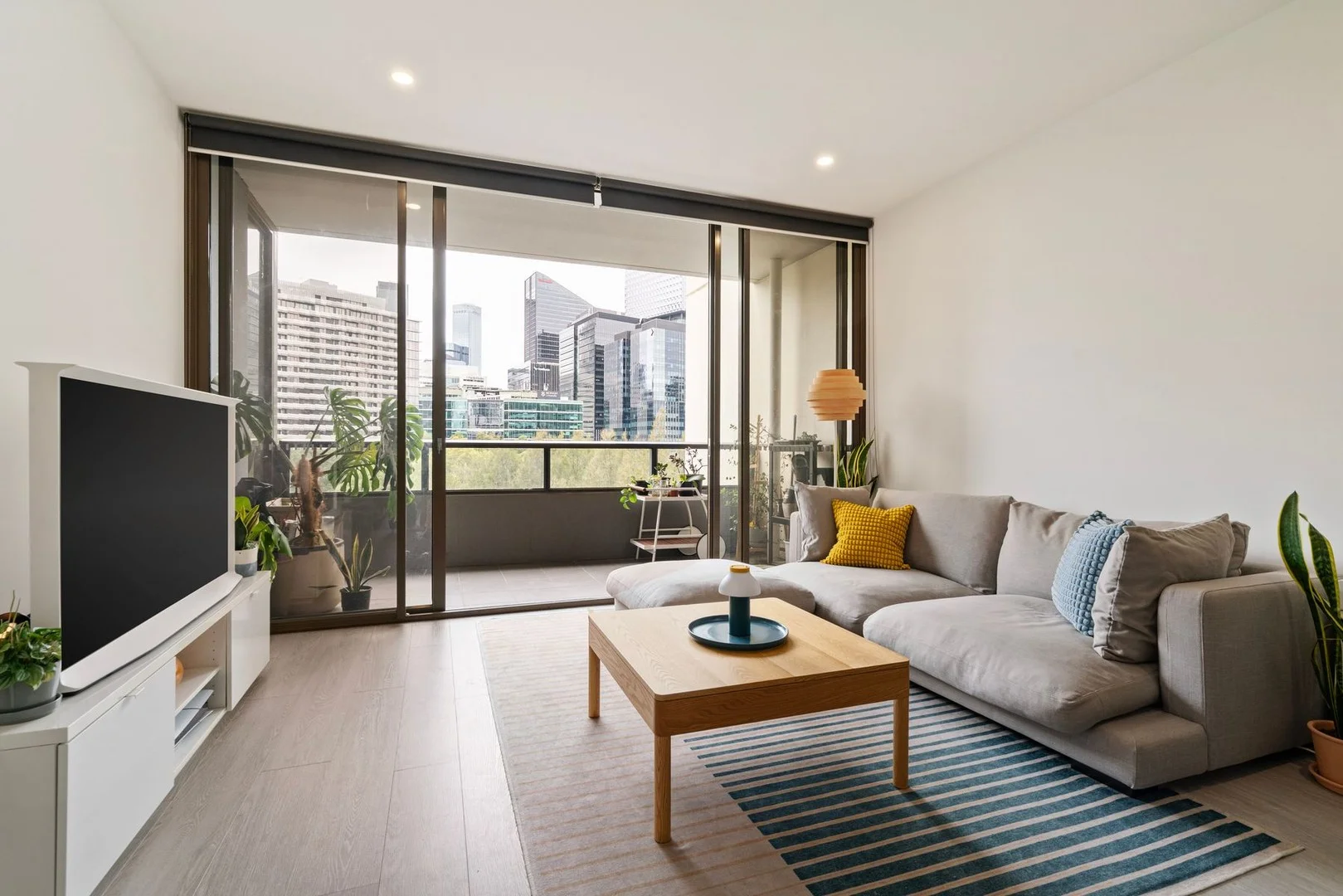 605/1 Encounter Way, Docklands VIC 3008