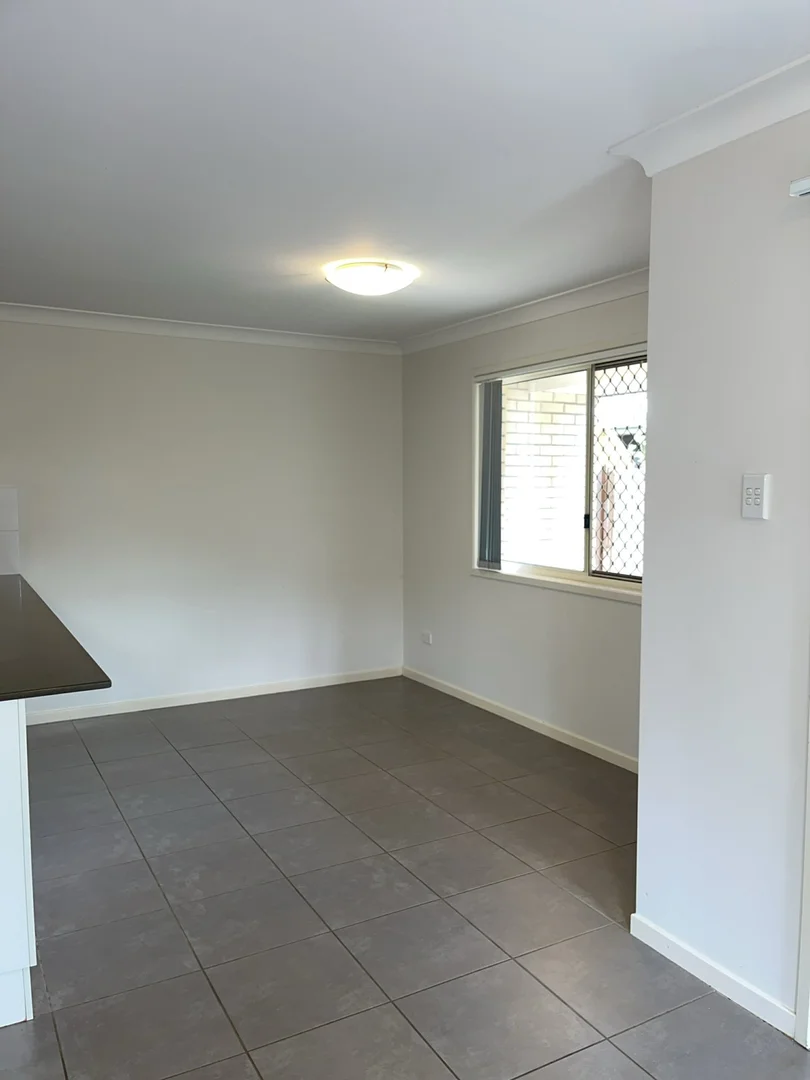 2/158 Jensen Road, Caboolture QLD 4510 photo 4