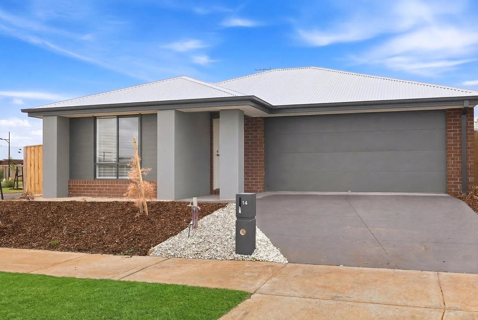 14 Allez Road, Thornhill Park VIC 3335