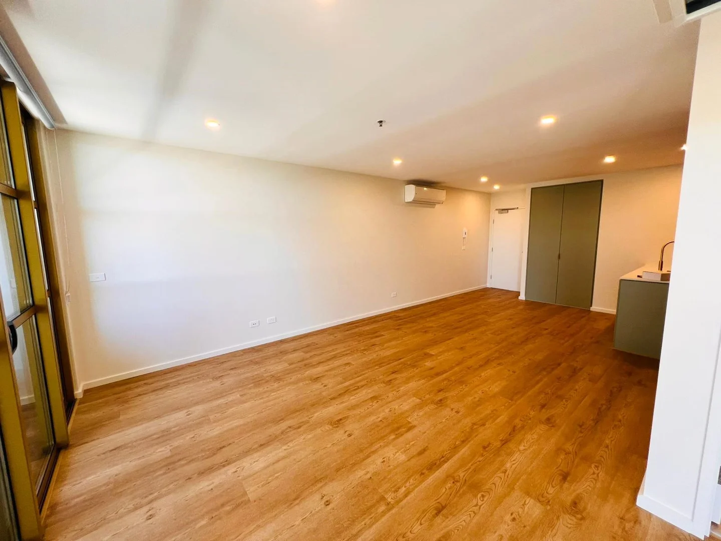 Additional image 5 of 210/15 Summer Field, Denman Prospect ACT 2611