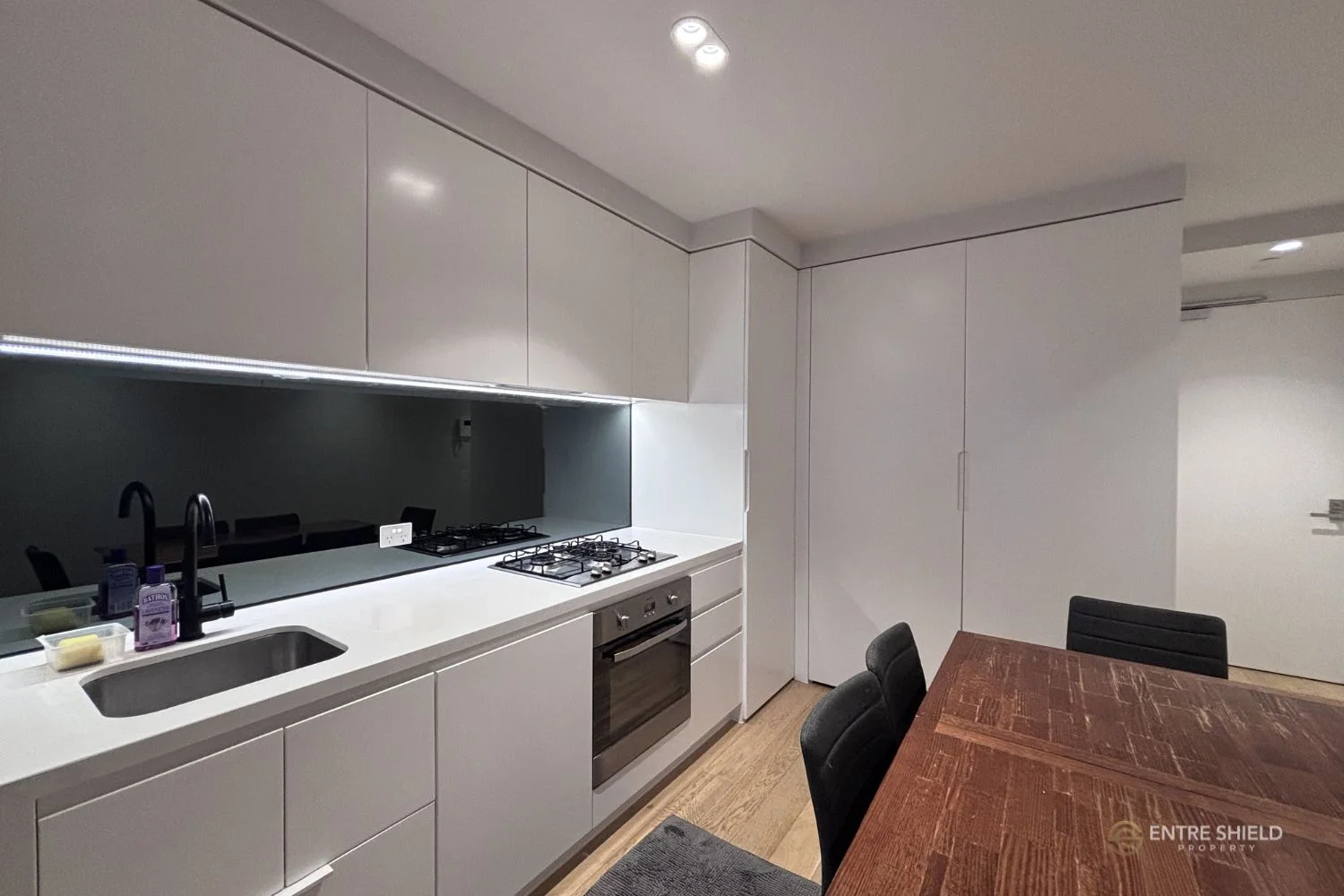 Additional image 5 of 2204/442 Elizabeth Street, Melbourne VIC 3000