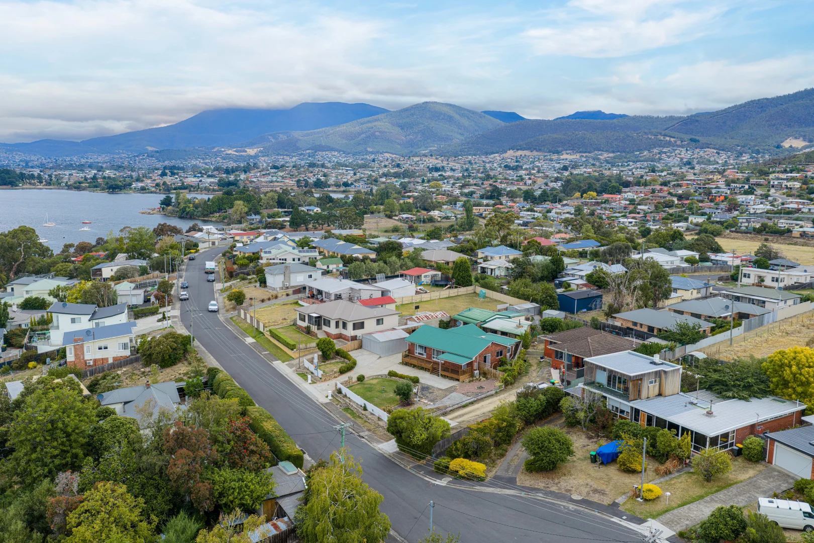 Additional image 32 of 18 Wendourie Parade, Austins Ferry TAS 7011